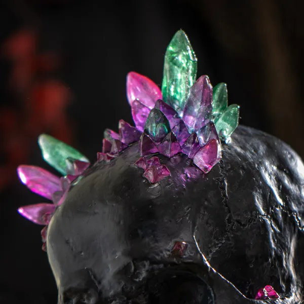 Hovedbilde Black Skull With Crystals 