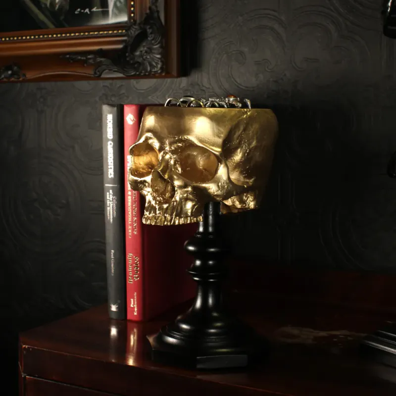 Skull Ring Holder Gold Edition