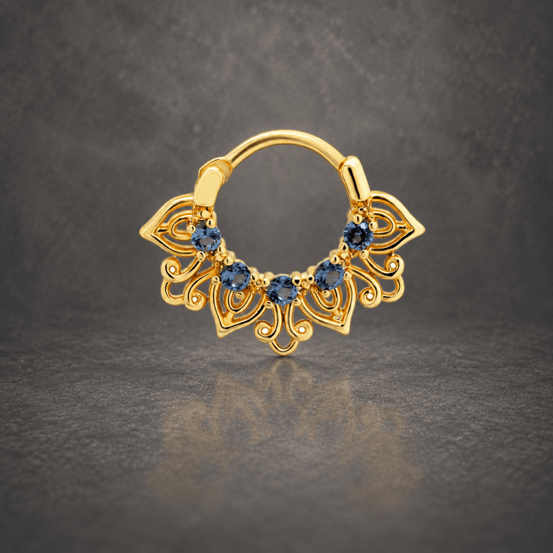 Tara Hinged Ring Clear